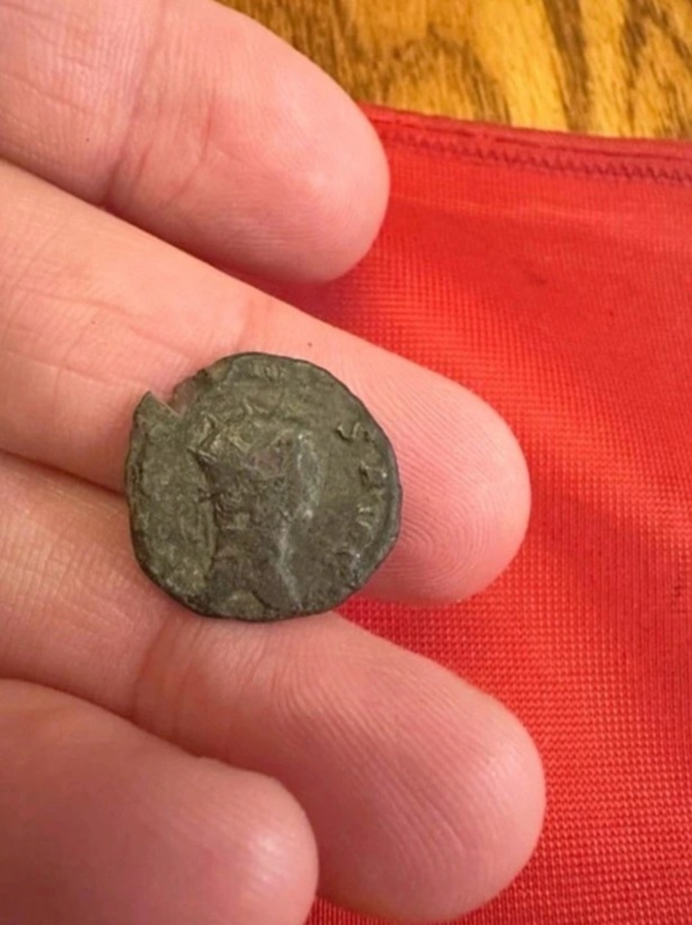 Vintage Coin Gray & Red